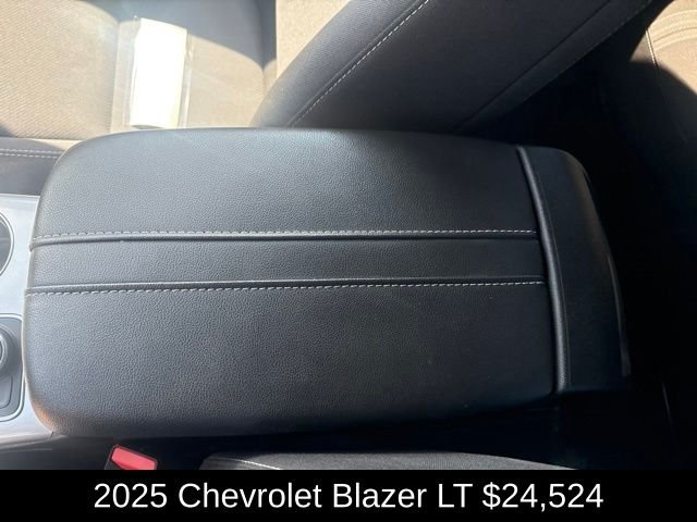Used 2025 Black Chevrolet LT image 19
