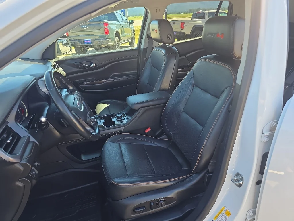 Used 2020 Summit White GMC AT4 image 20