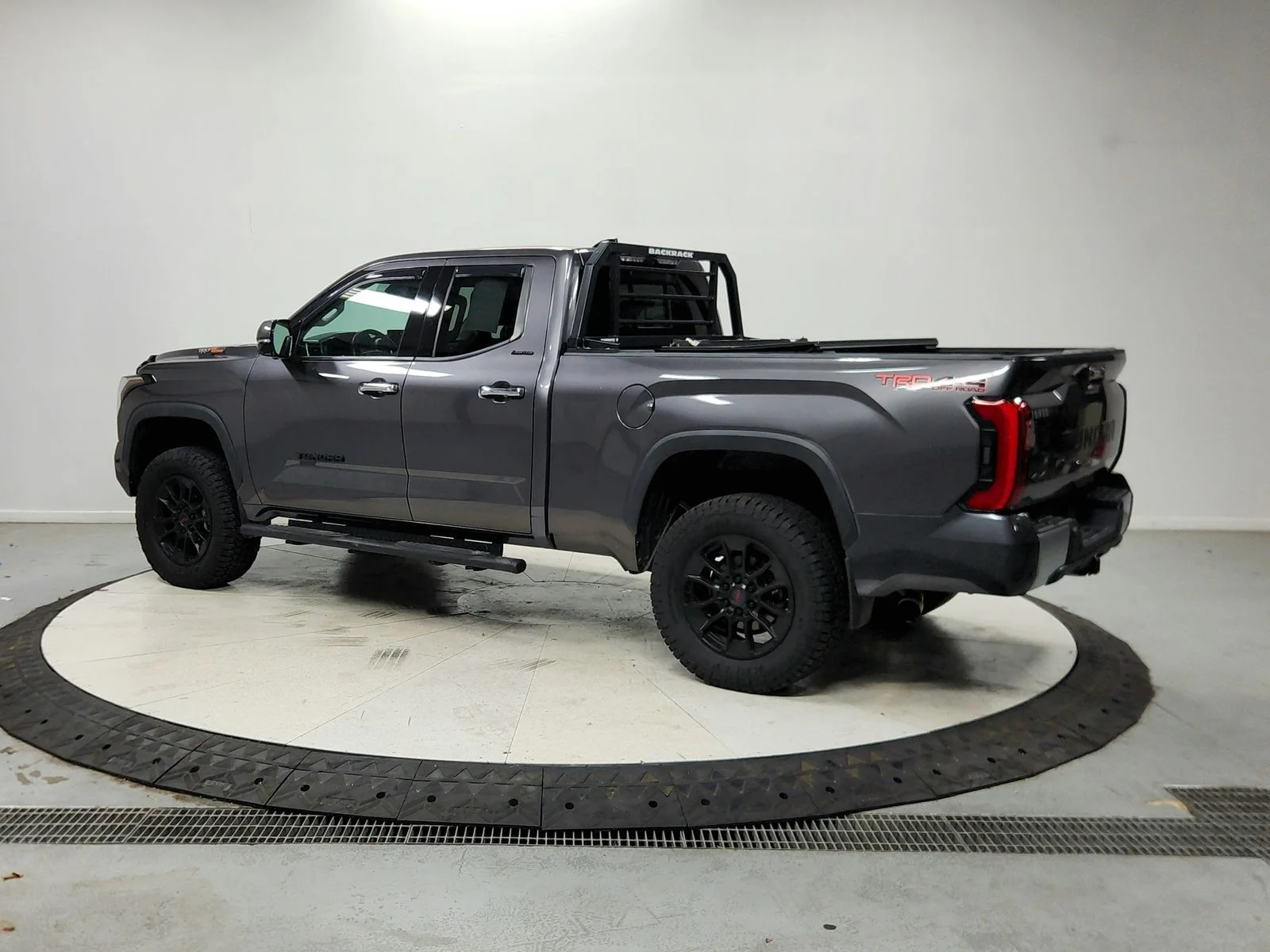 Used 2022 Gray Toyota Limited image 6