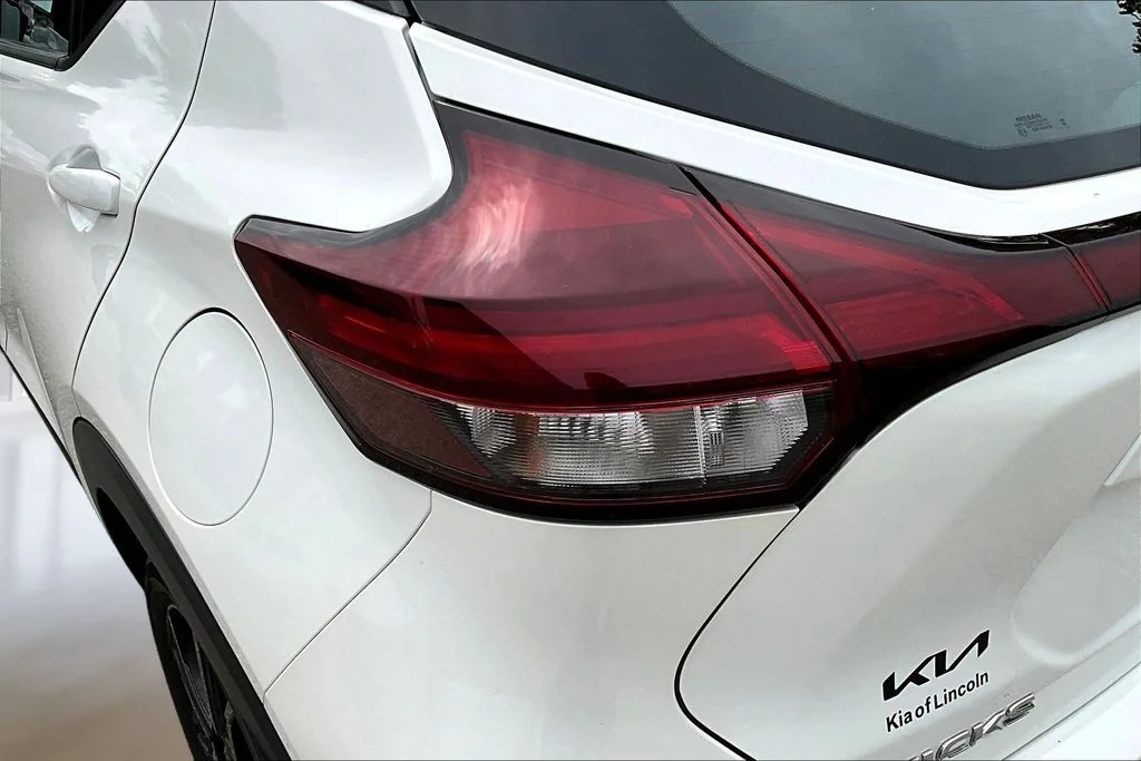 Used 2024 Aspen White Tricoat Nissan SR image 21