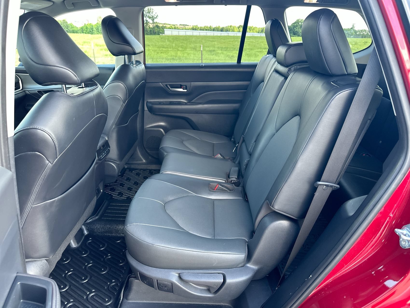 Used 2024 Red Toyota XLE image 21