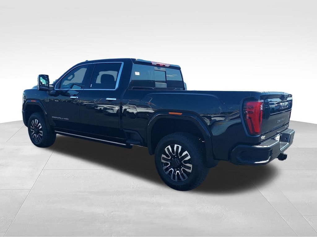 Used 2025 Onyx Black GMC Denali Ultimate image 3