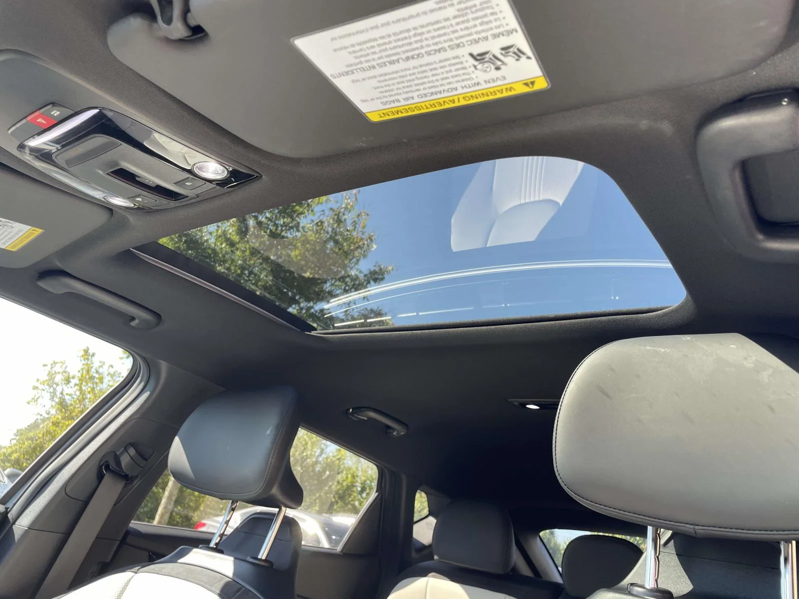 Used 2023 Steel Matte Gray Kia GT-Line image 9