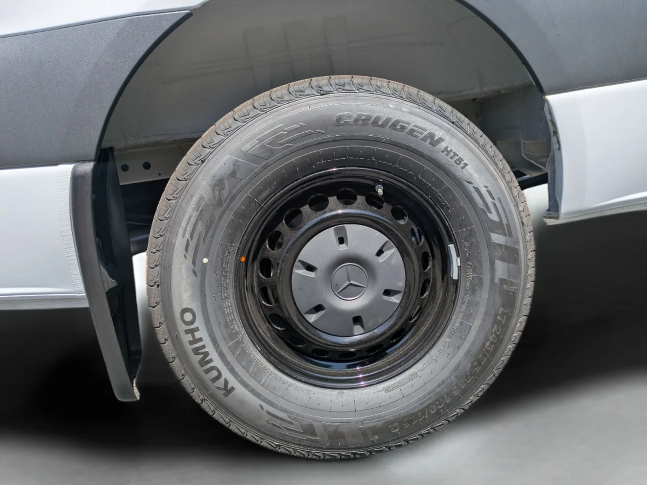 New 2026 Arctic White Mercedes-Benz Cargo 144 WB image 10