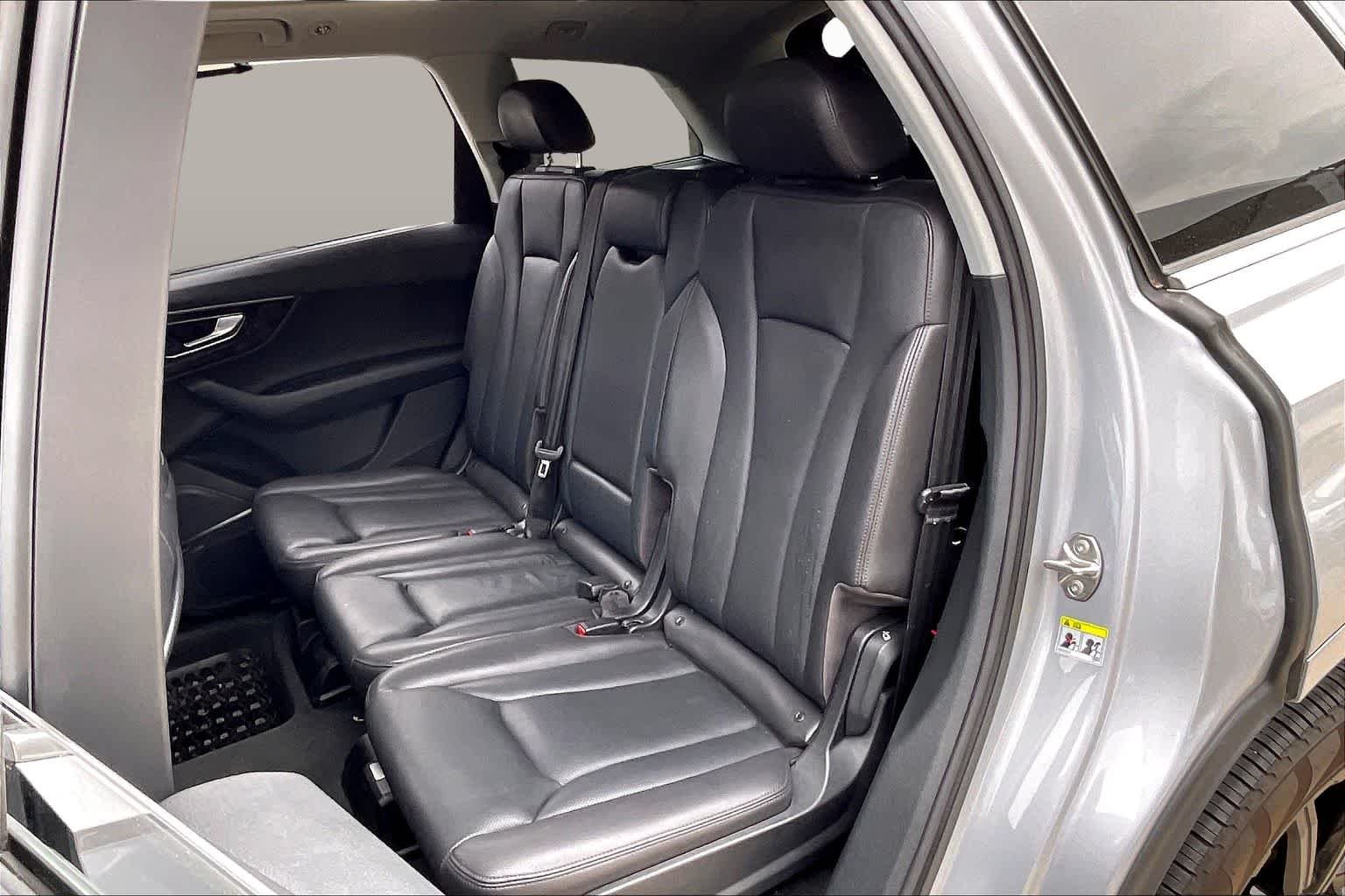 Used 2018 Florett Silver Metallic Audi Prestige image 21