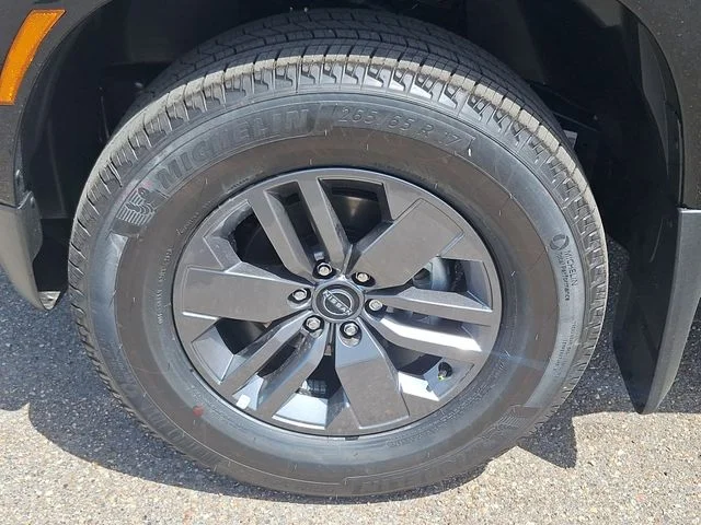 New 2027 Super Black Nissan Crew Cab SV image 26