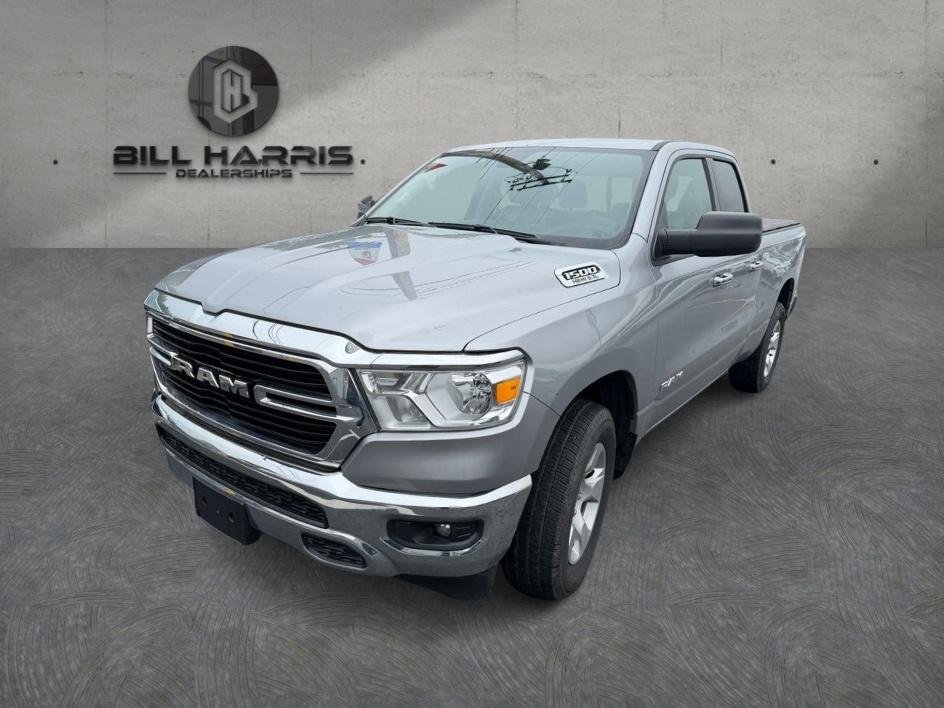 2020 RAM 1500 Big Horn/Lone Star 4x4 Quad Cab 6'4's photo