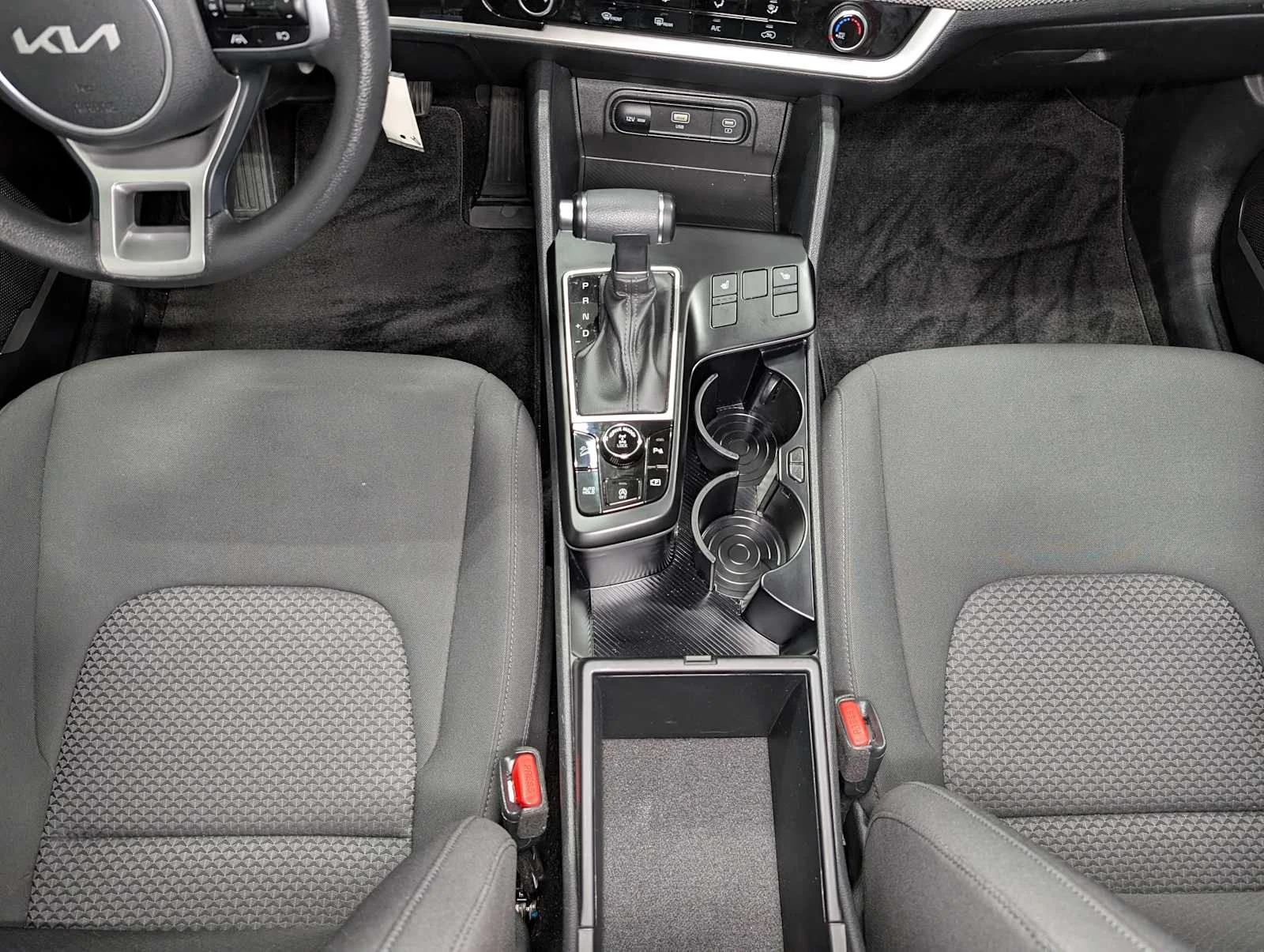 Used 2025 Ebony Black Kia LX image 19