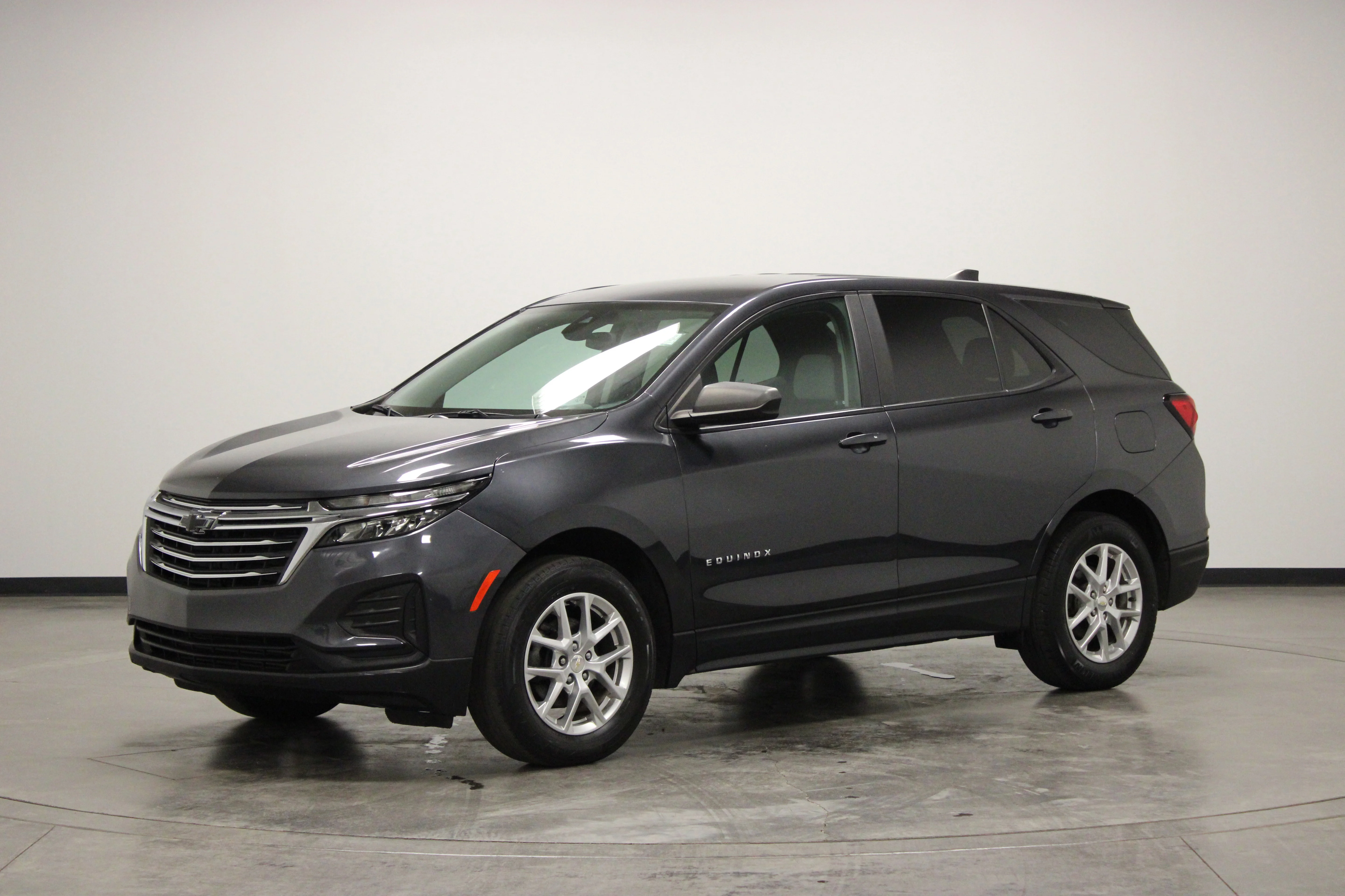 Used 2022 Iron Gray Metallic Chevrolet LS image 4