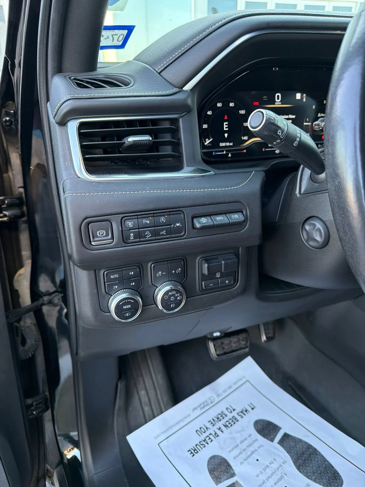 Used 2023 ONYX BLACK GMC Denali Ultimate image 10