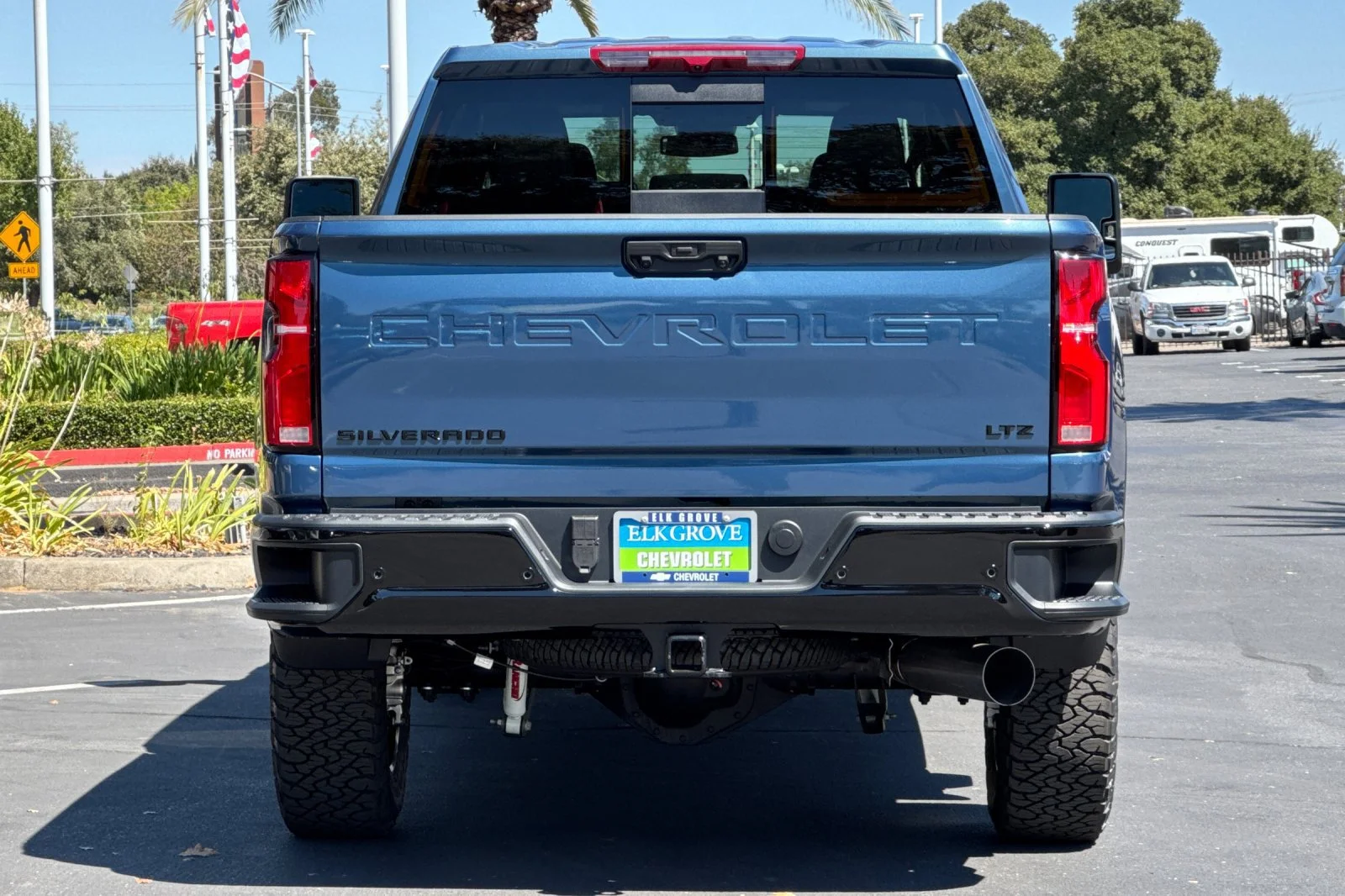 2026 Chevrolet Silverado 2500 HD LTZ view 4