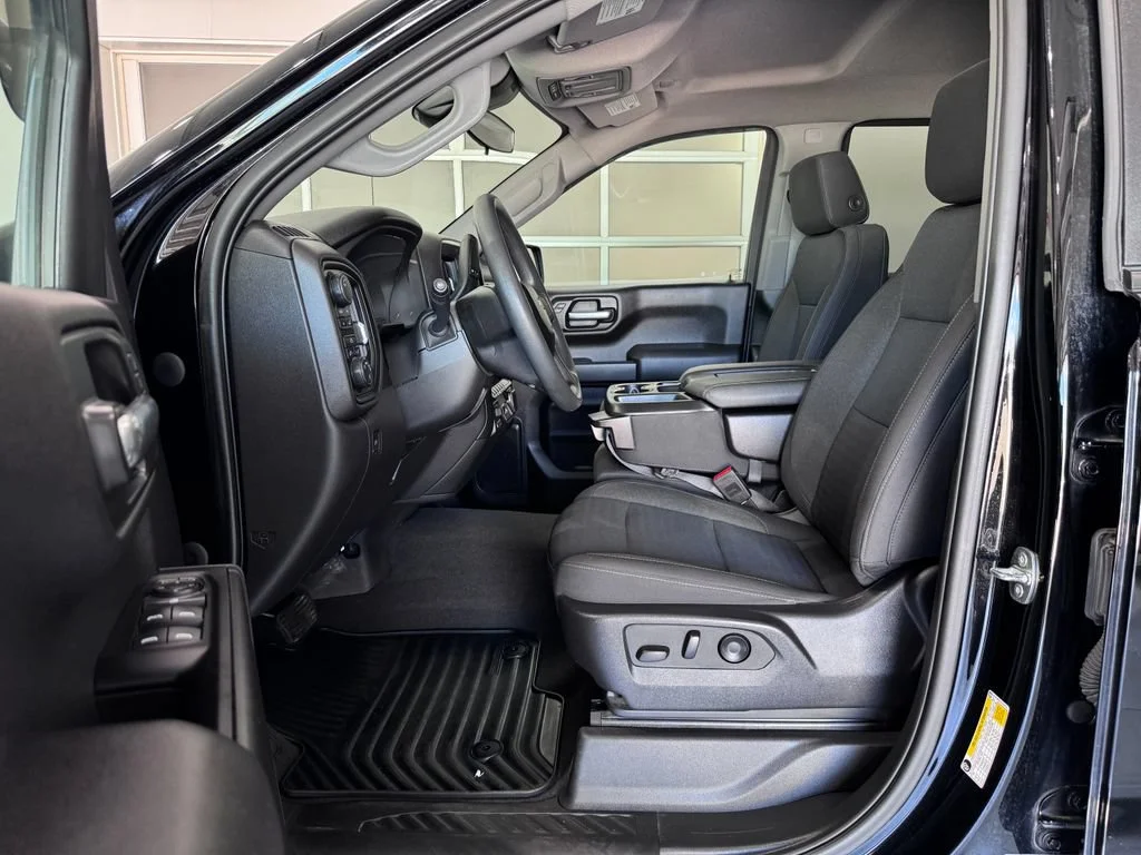 2023 Chevrolet Silverado 1500 Custom - Photo 11