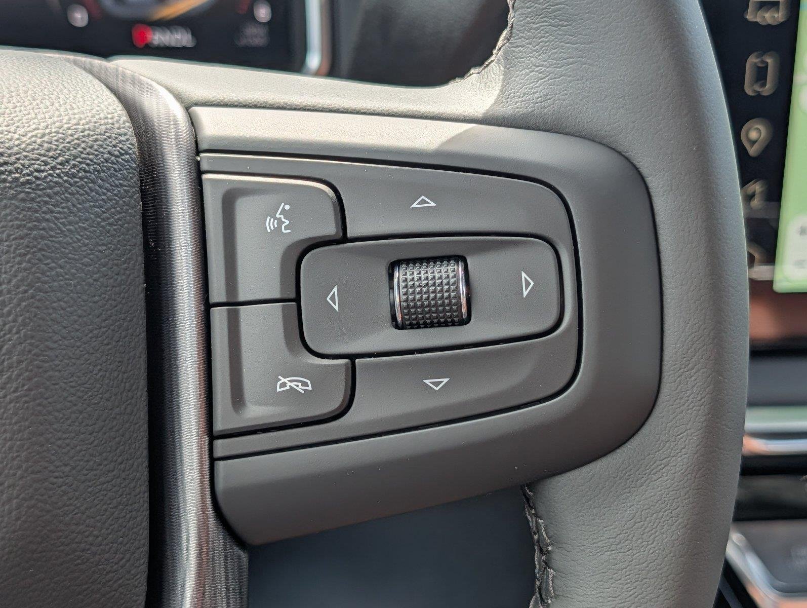 New 2026 Glacier White Tricoat GMC Denali Ultimate image 25