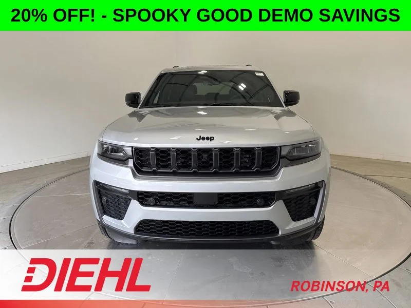 New 2026 Silver Zynith Exterior Paint Jeep Limited image 2