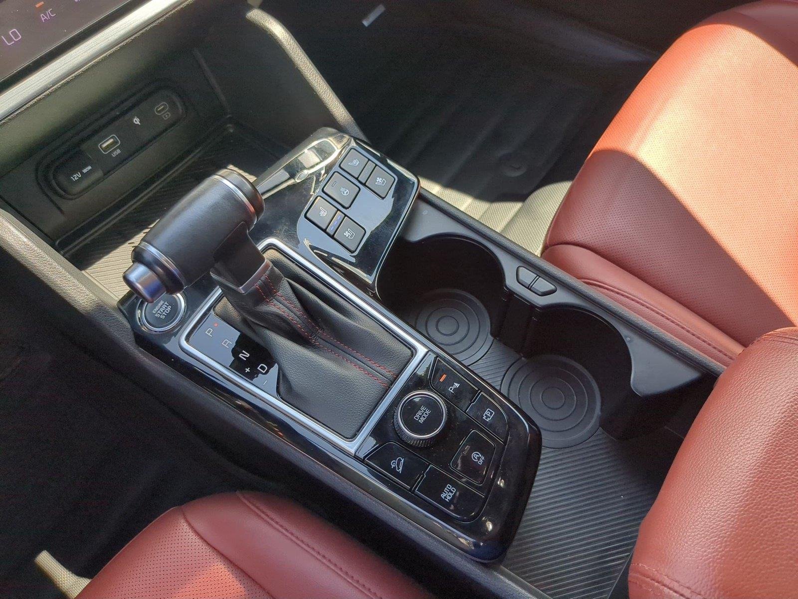 Used 2024 Wolf Gray Kia SX-Prestige image 15