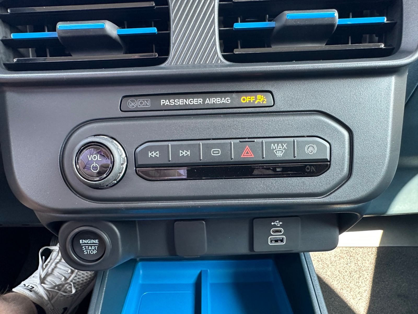 2025 Ford Maverick XLT - Photo 17