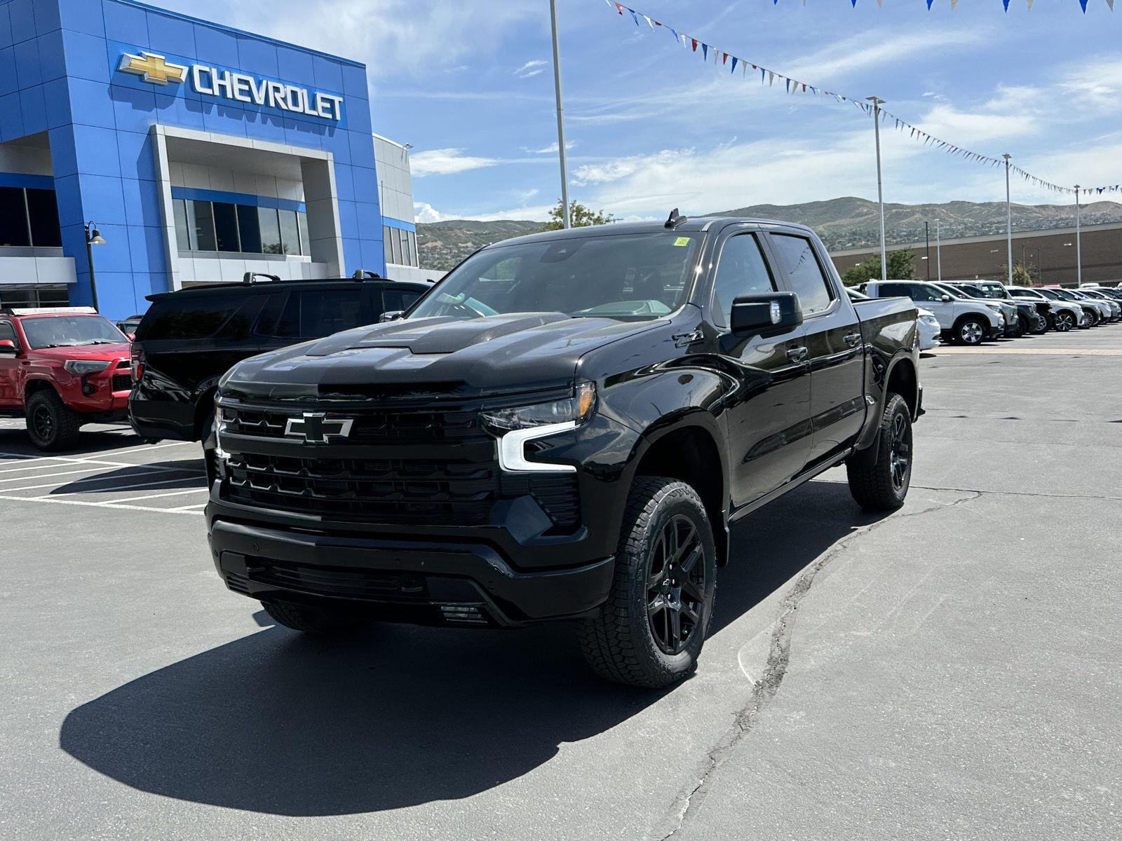 2026 Chevrolet Silverado 1500 LT Trail Boss - Photo 3