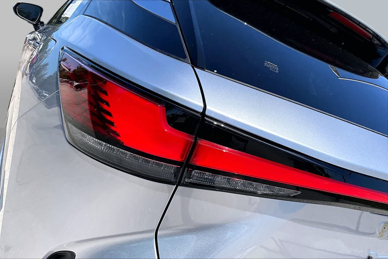 Used 2025 Iridium Lexus  image 29