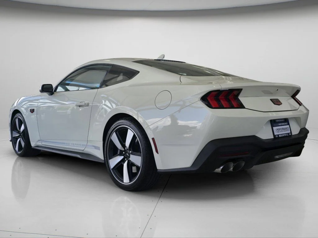 2025 Ford Mustang GT Premium Fastback - Photo 19