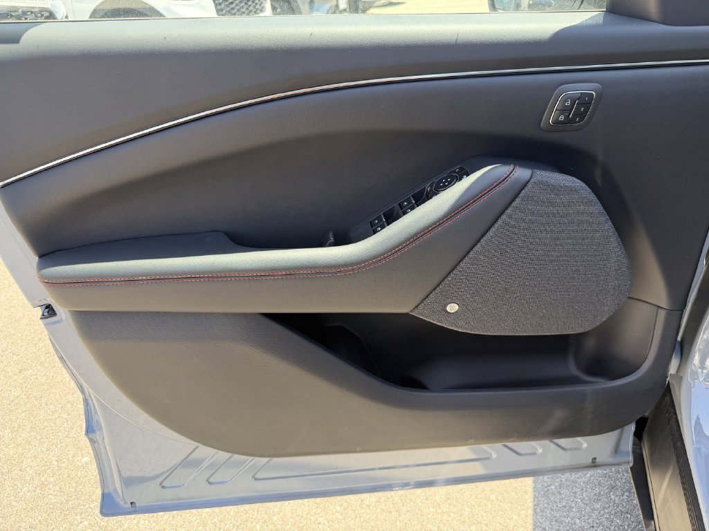 Used 2026 Gray Metallic Ford Premium image 24