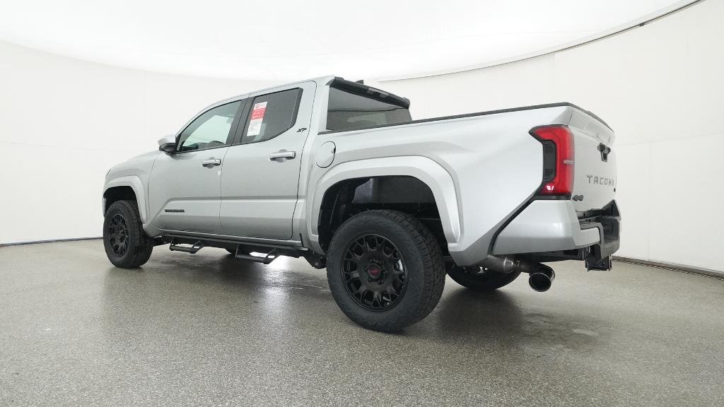 2026 Toyota Tacoma SR5 - Photo 14