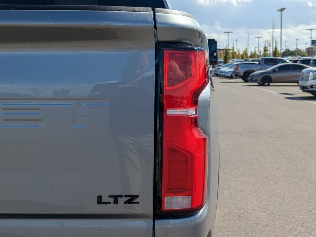 2026 Chevrolet Silverado 3500HD LTZ - Photo 49