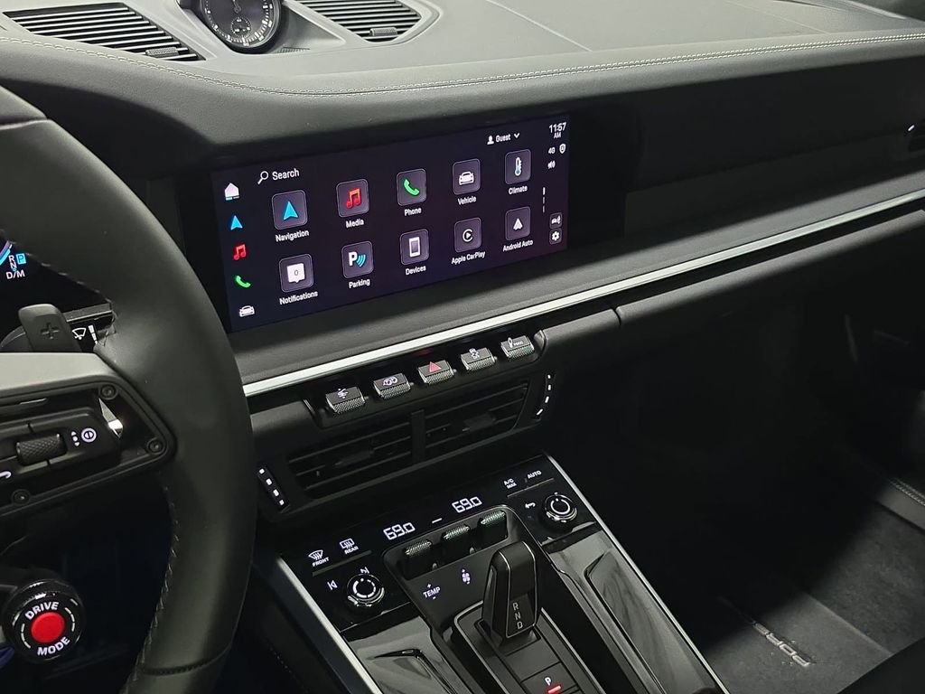 Certified Used 2025  Porsche Carrera 4 GTS image 15
