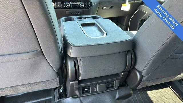 Used 2025 Summit White Chevrolet LT image 21