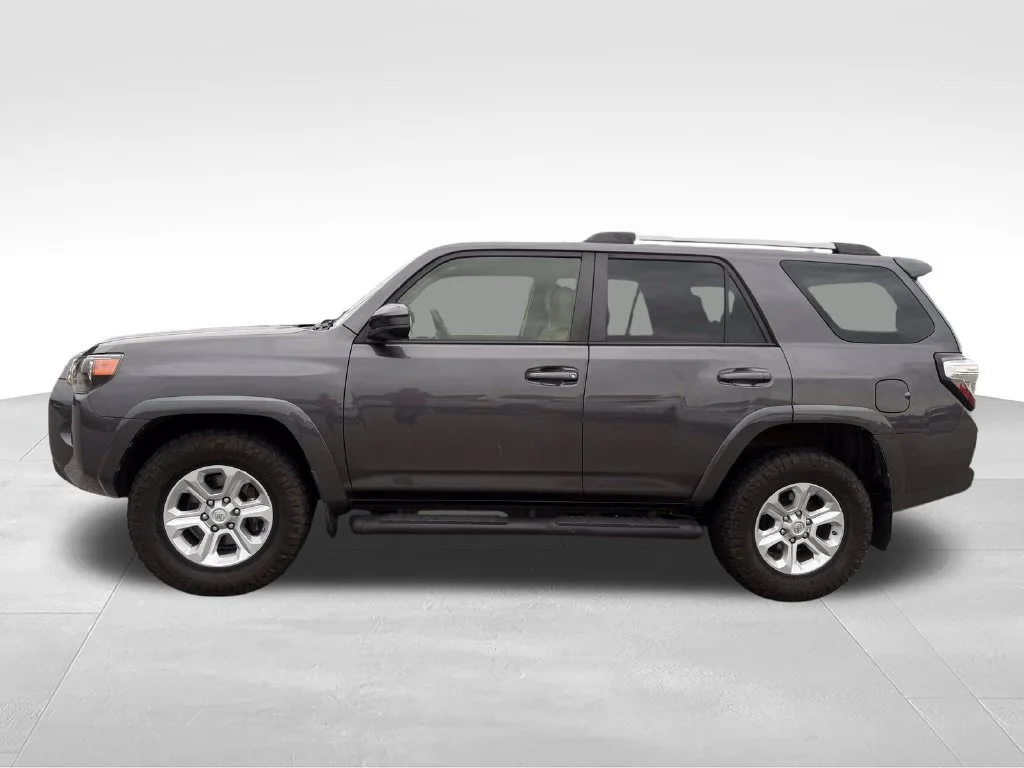 Used 2021 Gray Toyota SR5 image 2