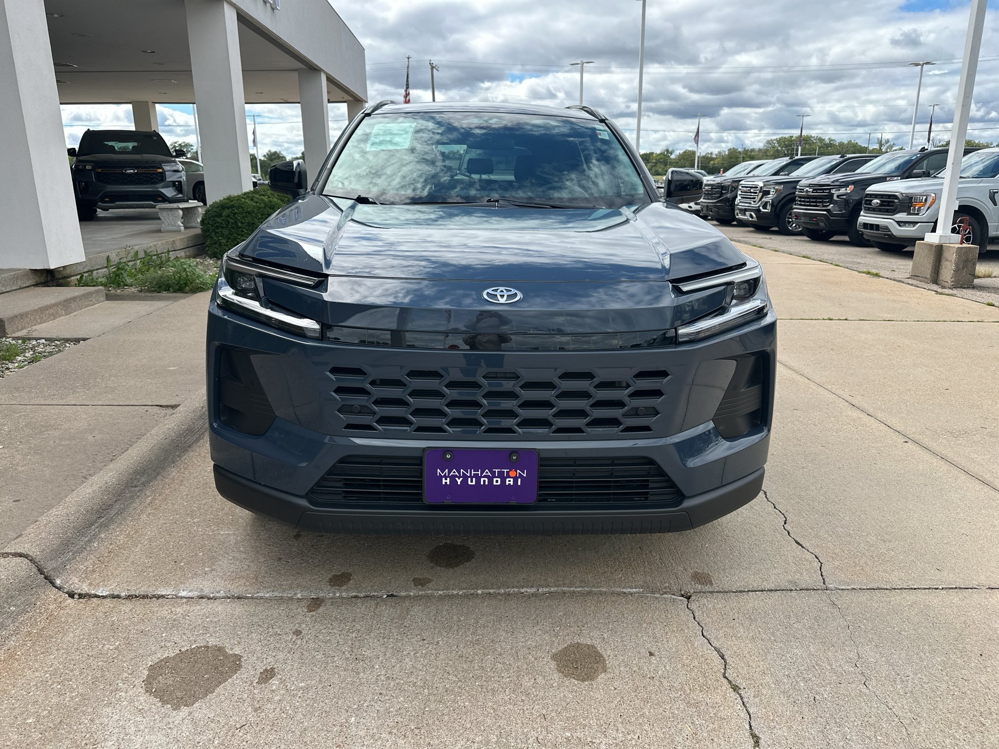 Used 2026 Blueprint Toyota XLE Premium image 13