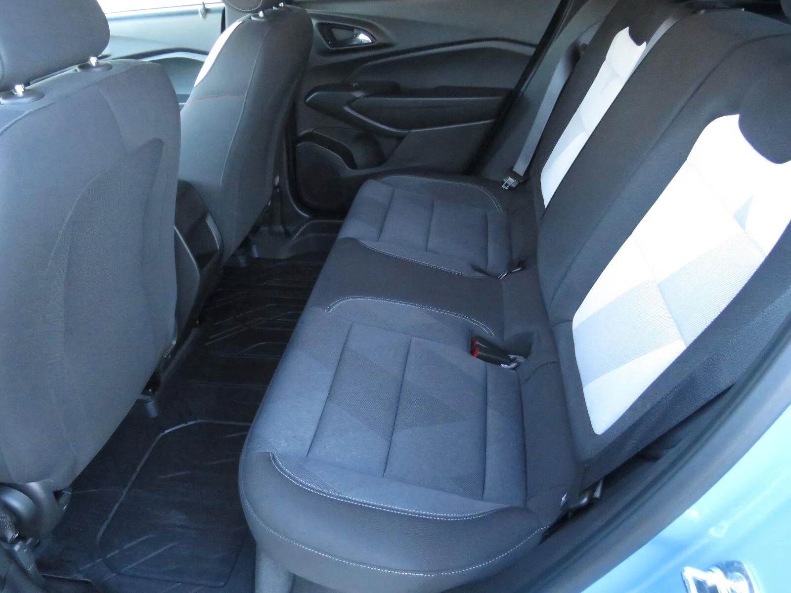 Used 2025 Marina Blue Metallic Chevrolet 1RS image 24