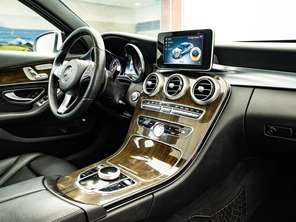 Used 2018 White Mercedes-Benz C 300 image 48