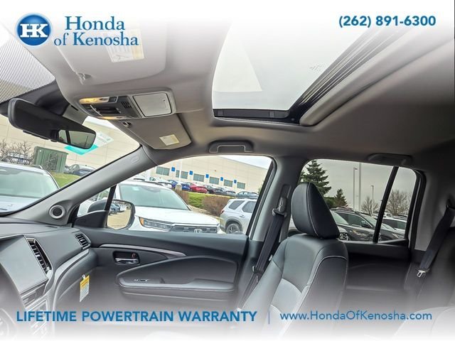 New 2026 Sonic Gray Pearl Honda RTL image 9