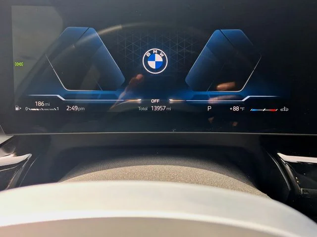 2025 BMW X1 28i - Photo 18
