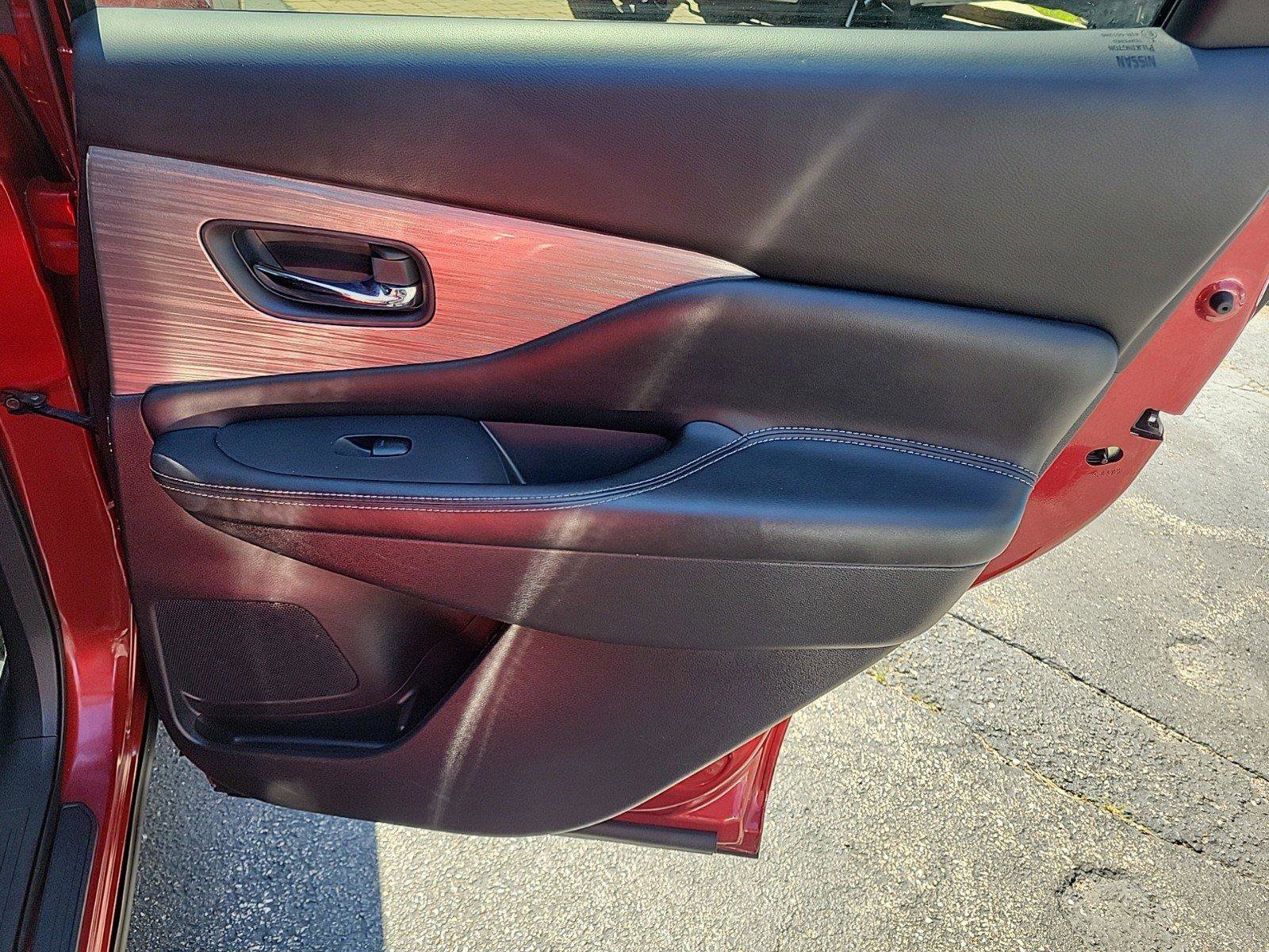 Certified Used 2017 Cayenne Red Metallic Nissan S image 27