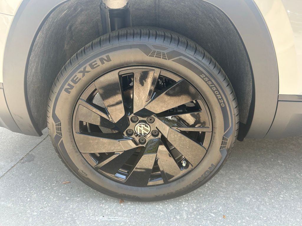 2026 Volkswagen Atlas SE w/Tech - Photo 25