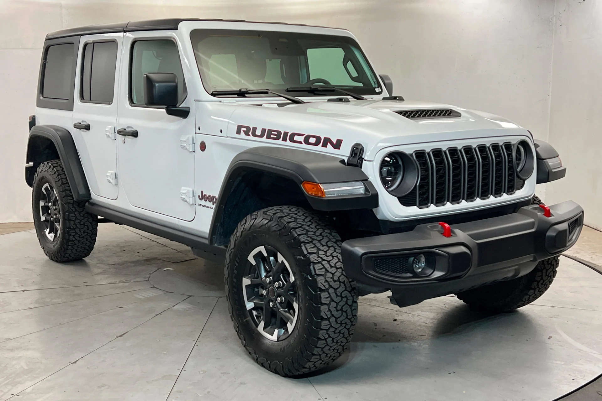 Used 2026 Bright White Clearcoat Jeep Rubicon image 7
