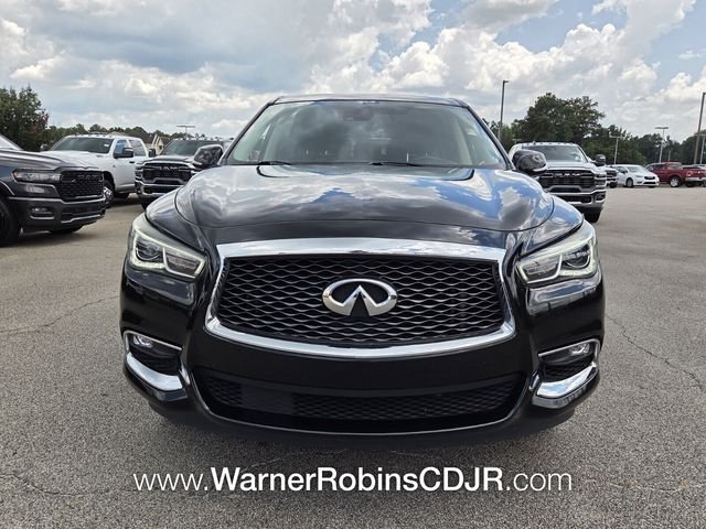 Used 2020 Black INFINITI PURE image 2