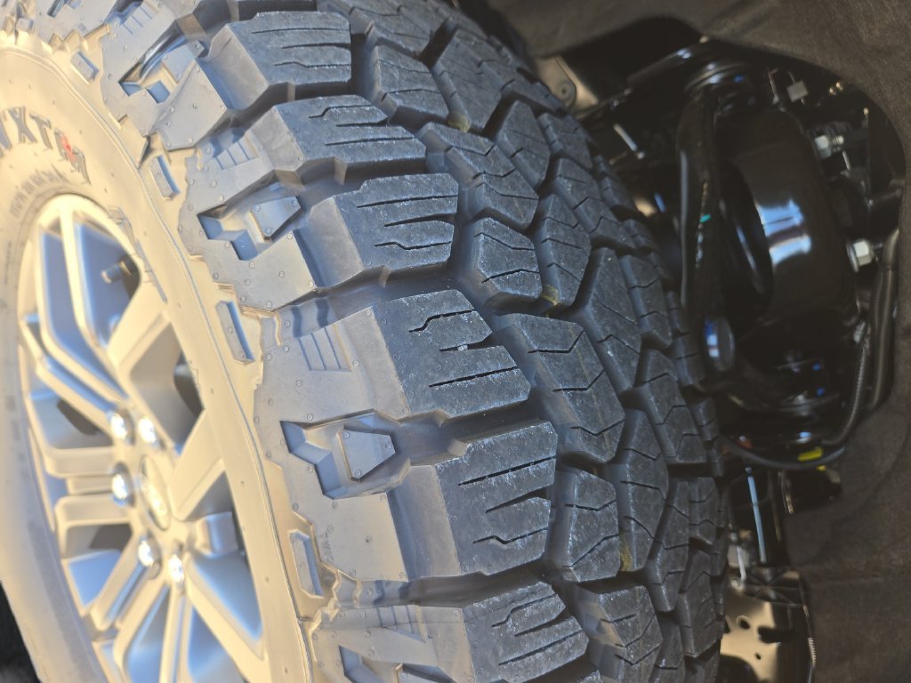 New 2026 Gray Ford Tremor image 38
