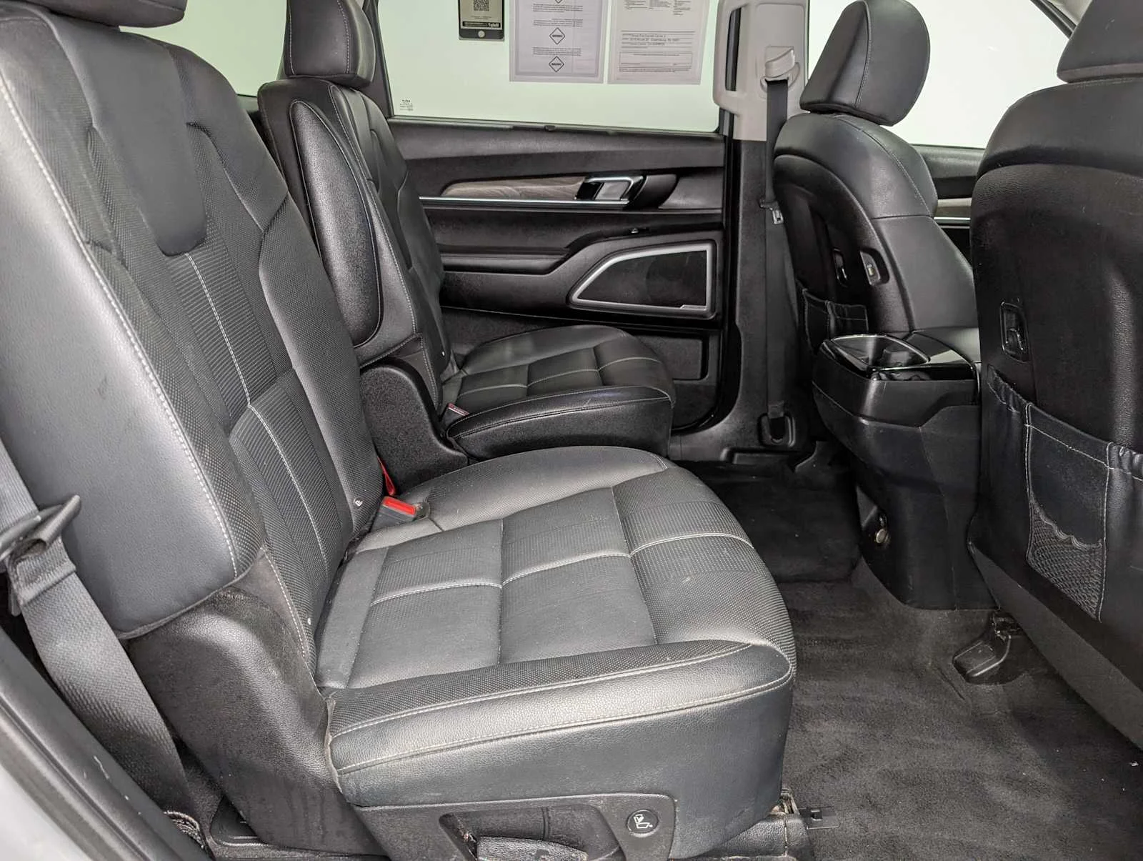 Used 2022 Wolf Gray Kia EX image 42