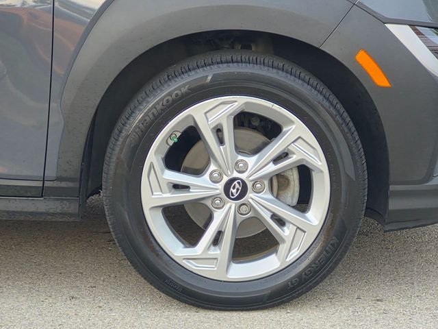 Certified Used 2023 Gray Hyundai SEL image 9