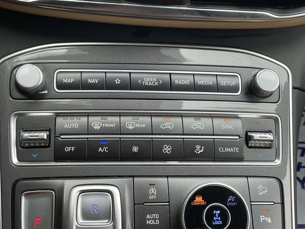 Used 2022 Gray Hyundai Calligraphy image 32