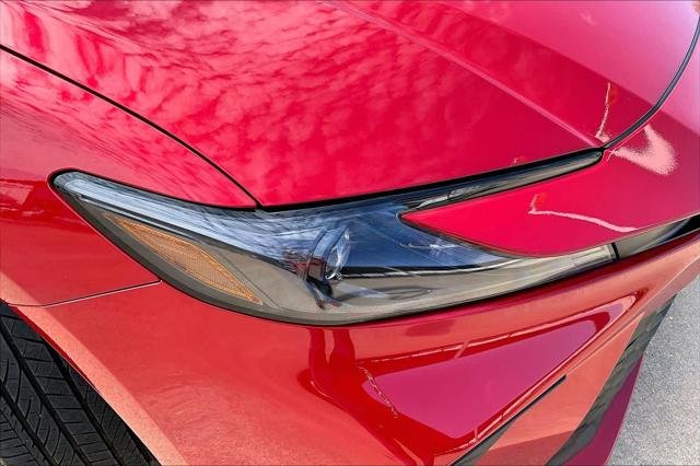 Certified Used 2025 SUPERSONIC RED Toyota  image 27