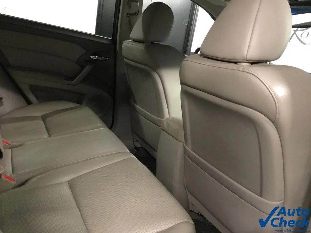 Used 2011 Black Acura Base image 31