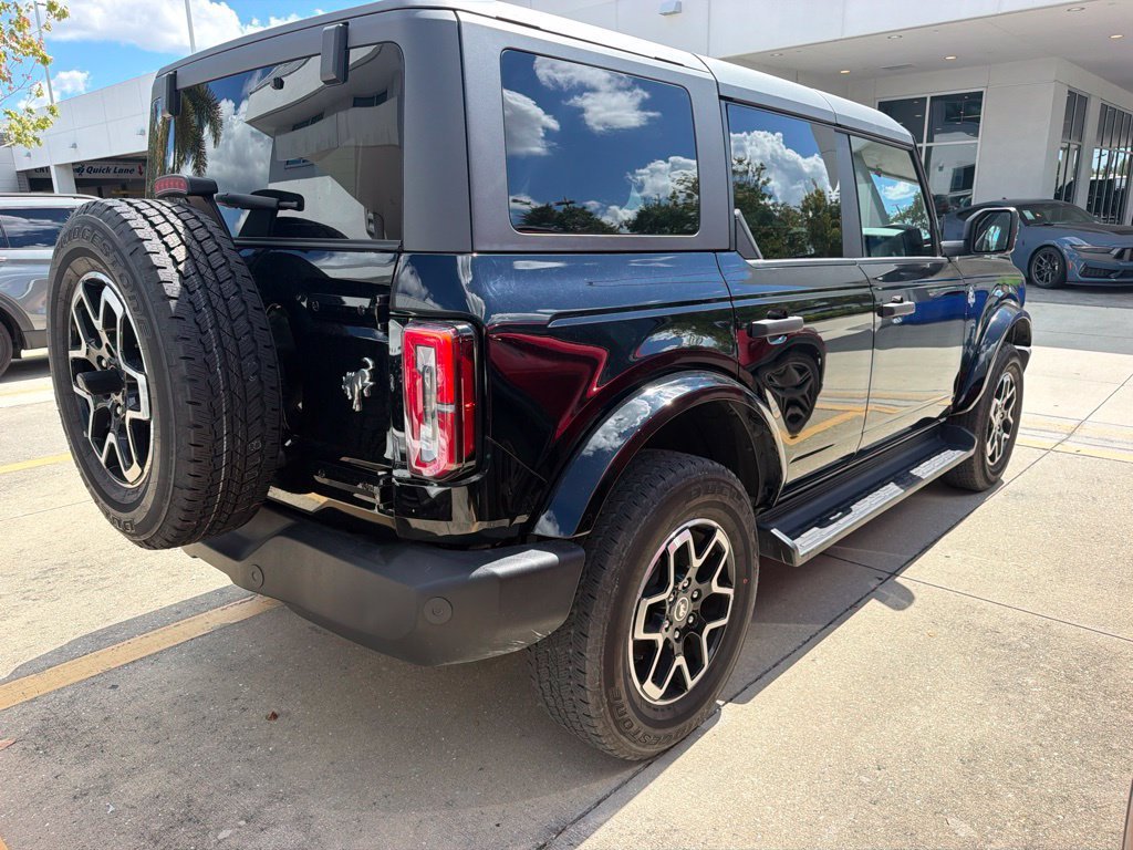 Used 2026 Shadow Black Ford Outer Banks image 4