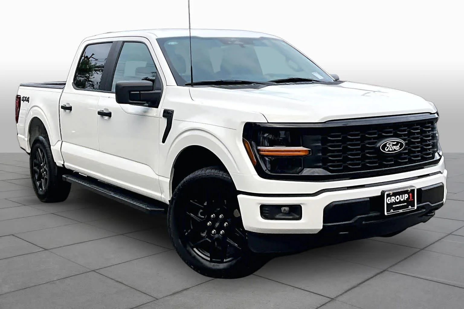 Used 2025 Oxford White Ford STX image 3