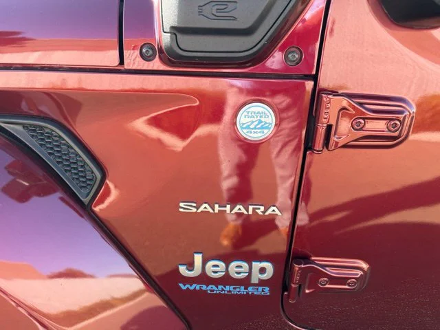 Used 2021 Snazzberry Pearlcoat Jeep Unlimited Sahara image 8