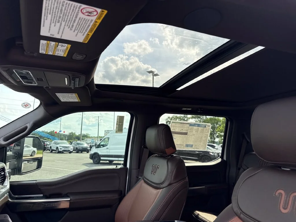 New 2026 Star White Metallic Tri-Coat Ford F-250® King Ranch® image 34
