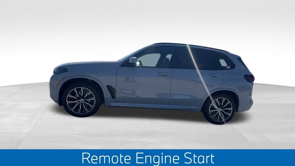 Used 2026 Gray BMW xDrive40i image 9
