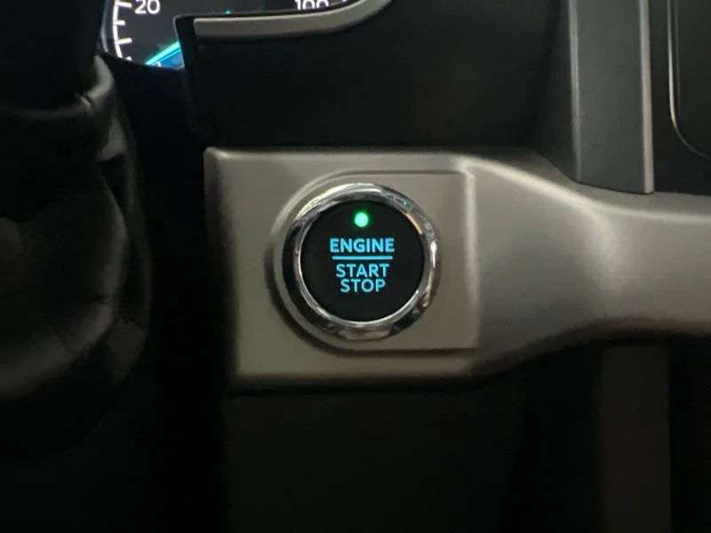 Used 2021 Gray Ford XLT image 23
